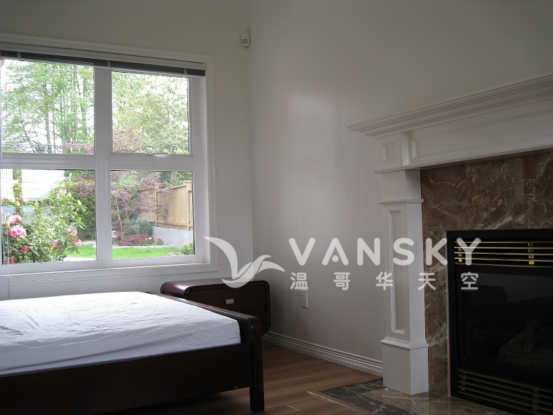 251101141818_photo 052.jpg